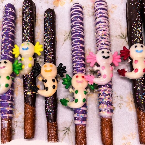 Custom cakesicles